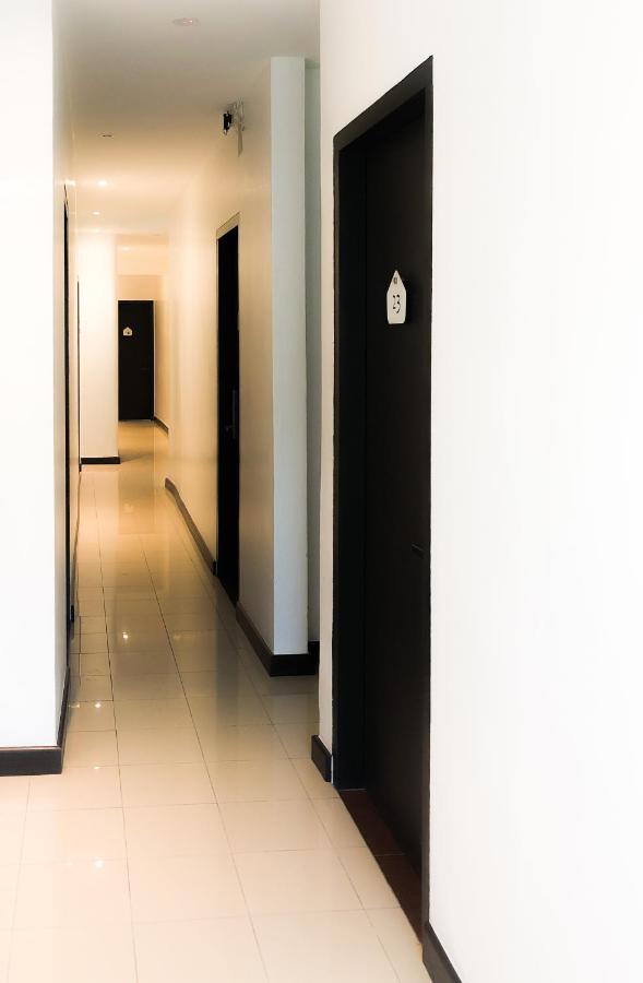 Hako Xpress Skudai Baru Hotel Johor Bahru Kültér fotó